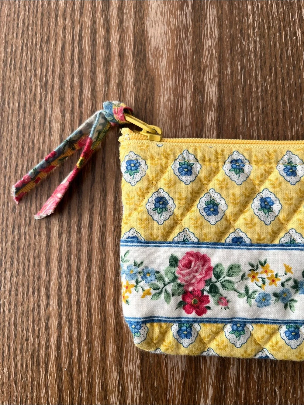 Vintage Vera Bradley Elizabeth Quilted Lined Bag Zipper Pouch